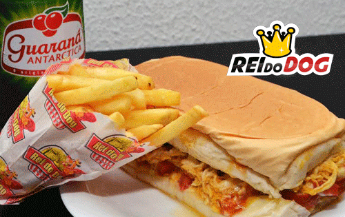 Hot Dog Brasil - Oficial - Nosso Dog Chicken está na promoção O MELHOR DO  DIA por apenas R$ 15,90, aproveite e faça seu pedido. Se preferir, leve o  combo com fritas